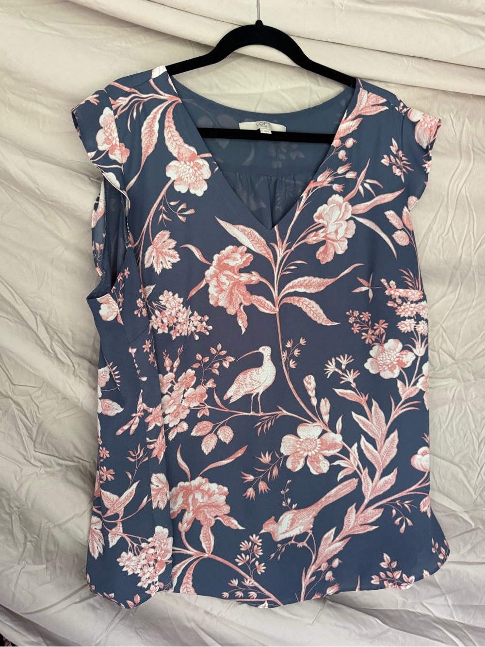 LOFT Navy Sleeveless V-Neck Blush Floral Print Top